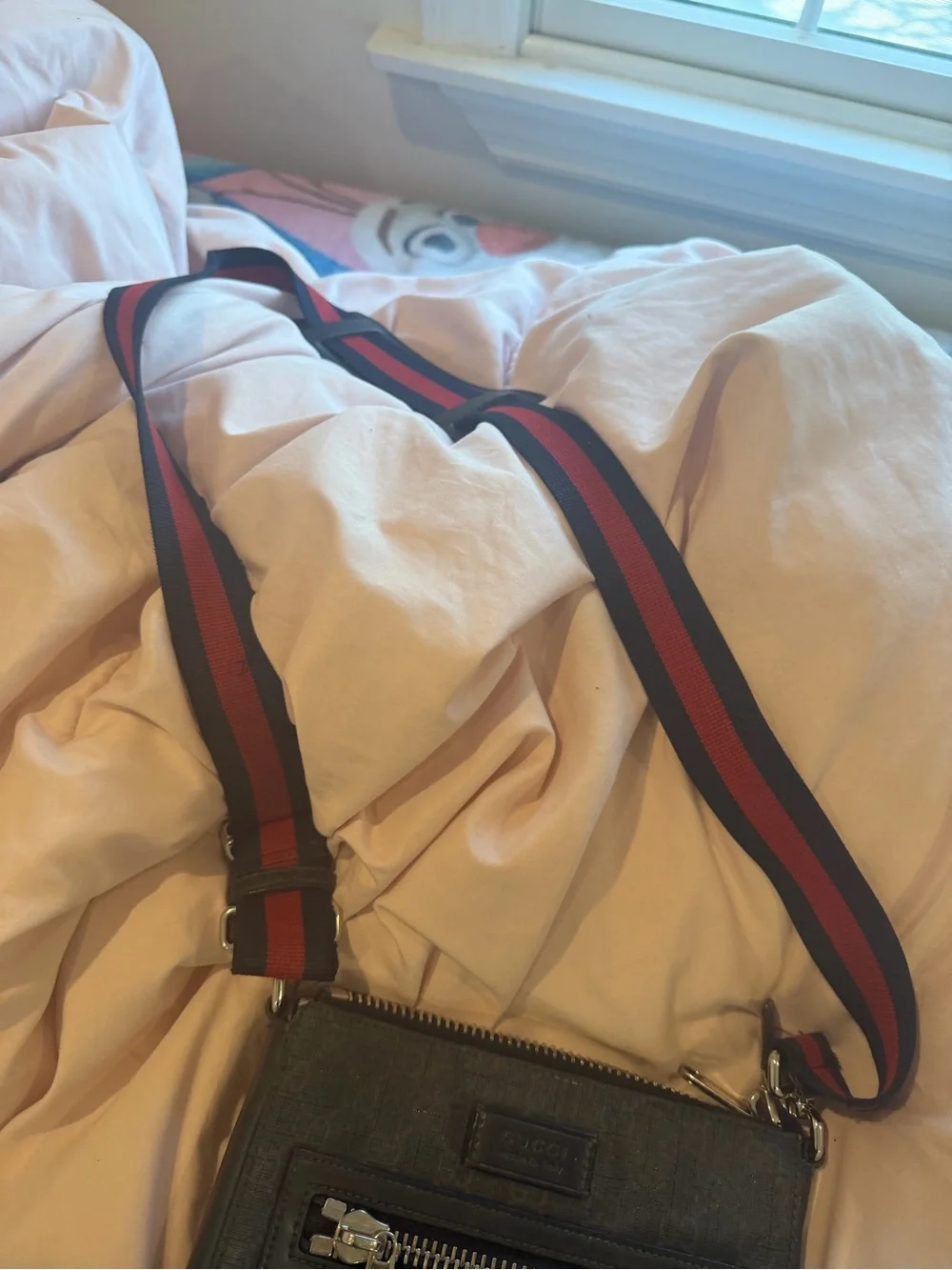 Gucci slim crossbody